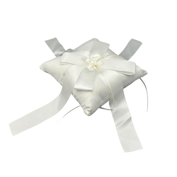 WEDDING RING PILLOW WITH BOW ELEGANT STAIN PILLOW FOR CEREMONY RINGS CLASSIC - Picture 1 of 12
